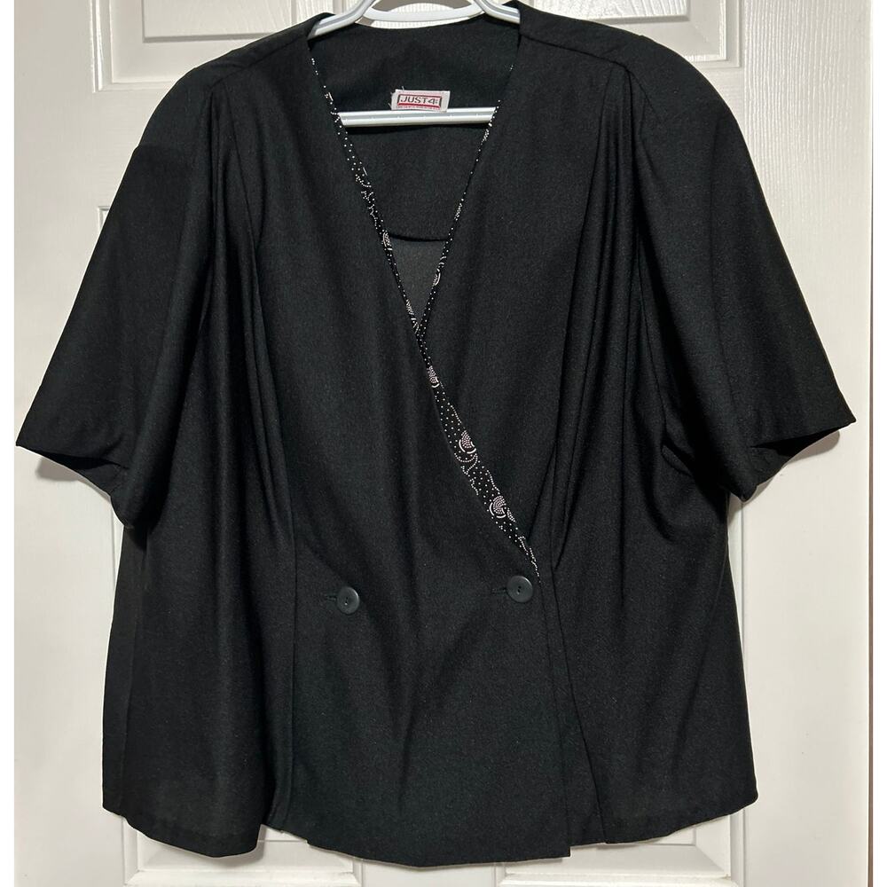 Just 4 Inc Women's Black Short Sleeve Two Button Front Shirt No Size Probably 2X